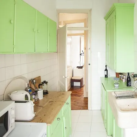 Principe Real Charming Flat Lisbon