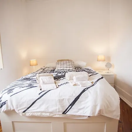 Lovelystay Principe Real Charming Flat * リスボン